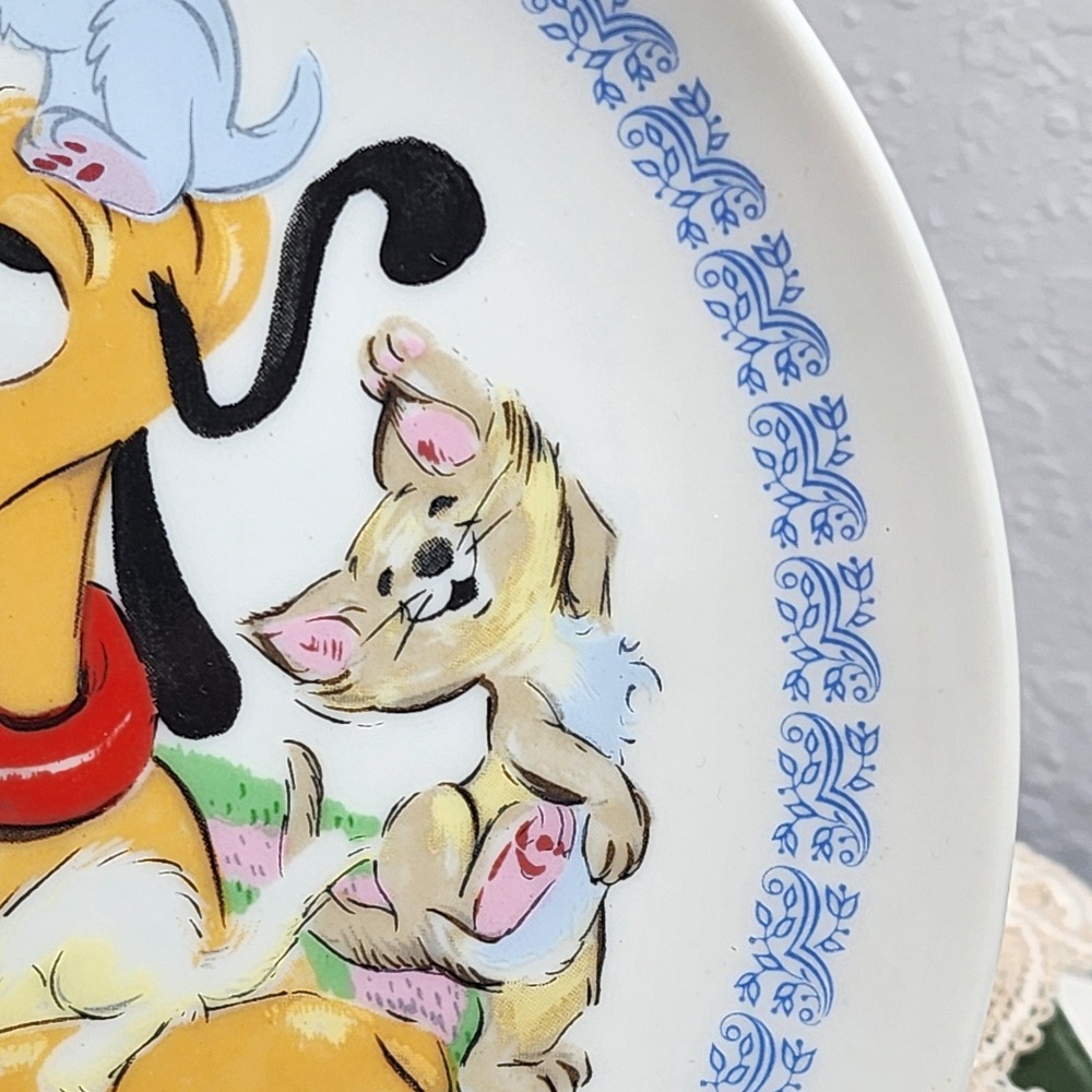 Vintage Disney‎ Pluto 1977 Mother's Day Plate Aristocats Kittens Blue Flower Rim - Picture 3 of 7